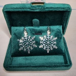 HOST PICK Vintage Earrings Snowflakes, Christmas,Clip On Earrings, Silver